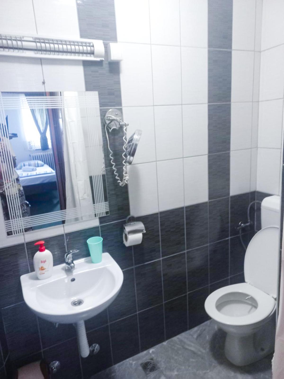 Boutique Villa 84 サラエヴォ エクステリア 写真