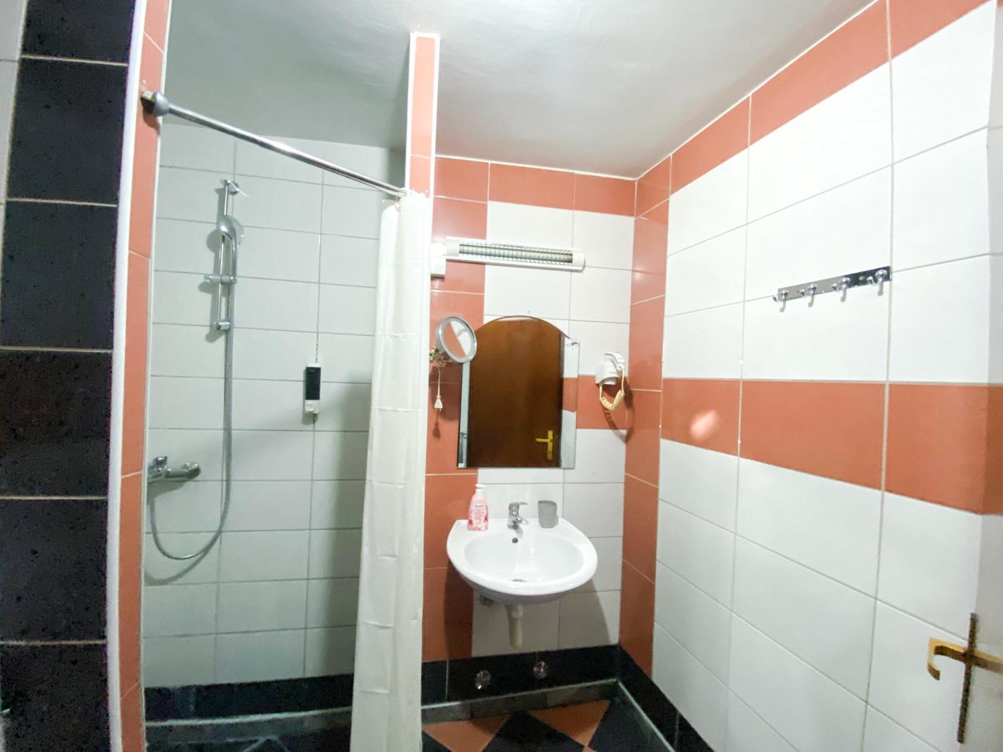 Boutique Villa 84 サラエヴォ エクステリア 写真